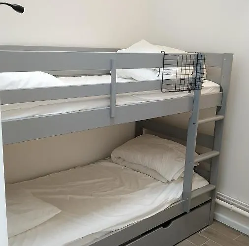 Et Lumineux Logement, Au Cœur De